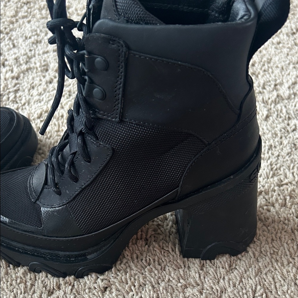 Sorel Women's Black Moto Boots
